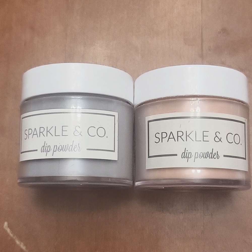 Two one ounce jars Sparkle and Co dip powder- Gray to Clay and Dramatic Skies